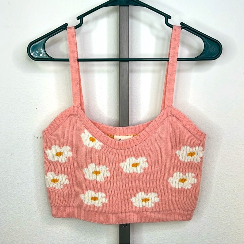 NEW Boho Floral Cropped Tank NWT
